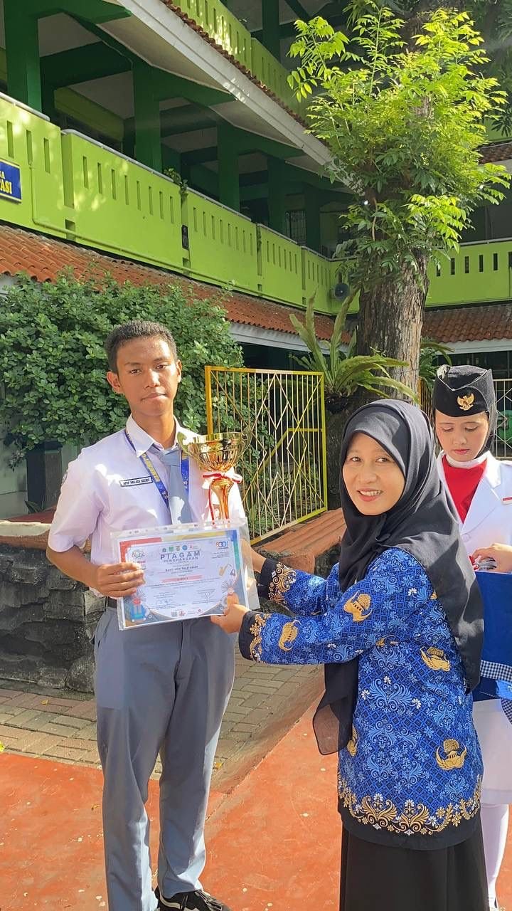 Juara 2 Lomba Festival Band Jakarta Menyala