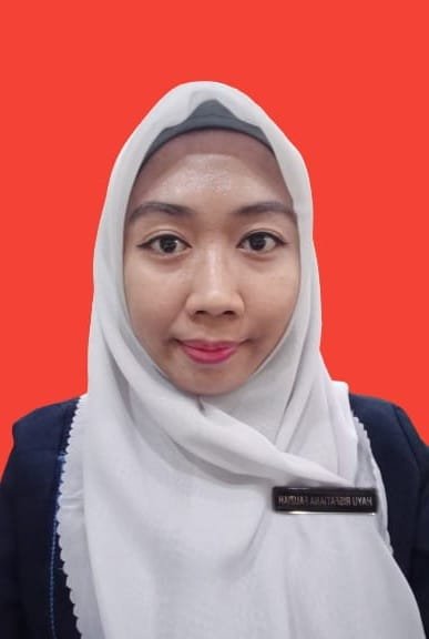 Hayu Risfatiana Fauziah, S.Pd